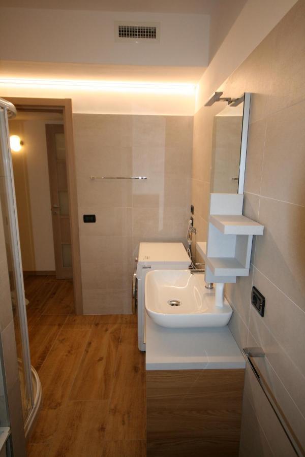 Ba - Villa Lucy - Single Villa - Lignano Sabbiadoro Ngoại thất bức ảnh